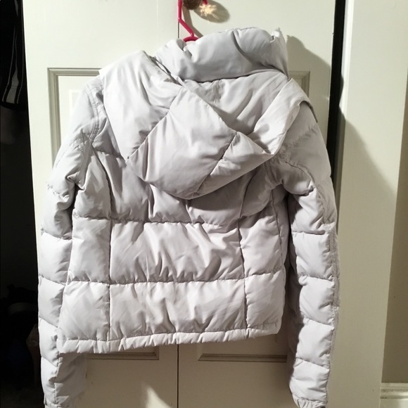 Hollister off-white winter coat - Picture 2 of 2